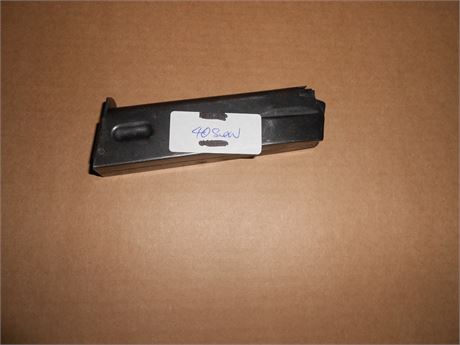 MAGAZINE 40 S&W 'LOOKS LIKE A 1911 TYPE